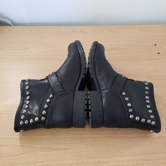 Kelsi Dagger women's size 6 boot. - Picture 5 of 9